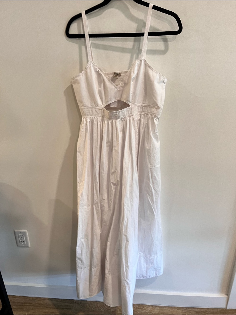 Banana Republic White Maxi Dress with Cutout NWOT
